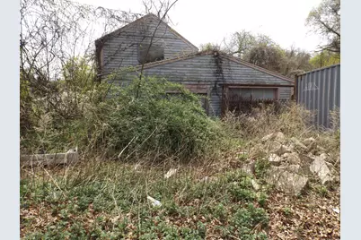 213 Exeter Street, Bridgeport, CT 06606 - Photo 1