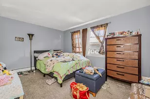 26 Karen Ct, Bridgeport, CT 06606 - Photo 12