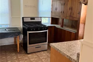 259 Humphrey St, New Haven, CT 06511 - Photo 2