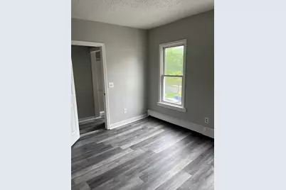 31 Greenwood Street, New Haven, CT 06519 - Photo 4