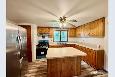 18 Hillside Street, Danbury, CT 06810 - Photo 12