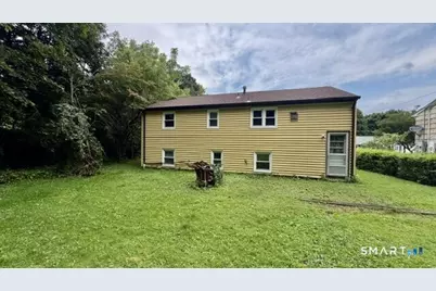18 Hillside Street, Danbury, CT 06810 - Photo 2