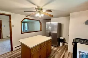 18 Hillside St, Danbury, CT 06810 - Photo 14