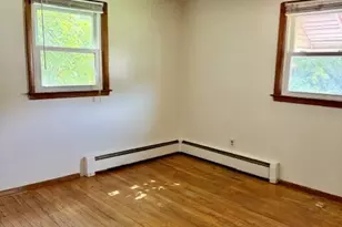 18 Hillside St, Danbury, CT 06810 - Photo 16