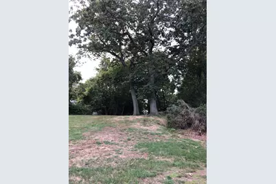 37 8th Avenue, Milford, CT 06460 - Photo 2