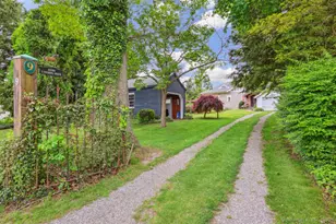 9 Columbus Ave, East Lyme, CT 06357 - Photo 2