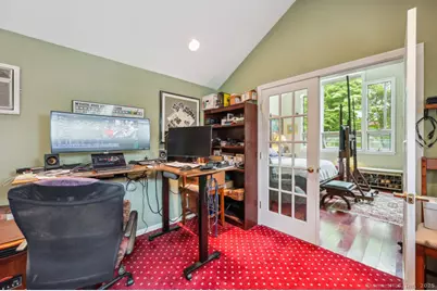 9 Columbus Avenue, East Lyme, CT 06357 - Photo 28