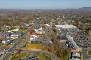 286 Maple Ave, Cheshire, CT 06410 - Photo 10