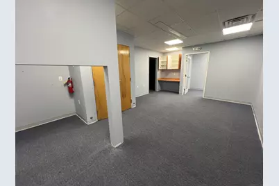 500 Monroe Turnpike #6, Monroe, CT 06468 - Photo 10