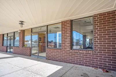 215 East Main Street #2, Clinton, CT 06413 - Photo 1