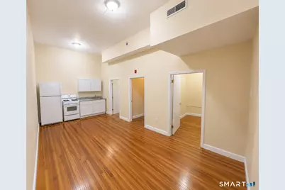 105 Bank Street #1B, Waterbury, CT 06702 - Photo 1