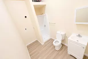 105 Bank St, Waterbury, CT 06702 - Photo 6
