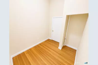 105 Bank Street #1B, Waterbury, CT 06702 - Photo 8