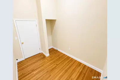 105 Bank Street #1B, Waterbury, CT 06702 - Photo 8