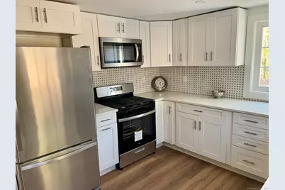 889 West Main Street, New Britain, CT 06053 - Photo 14
