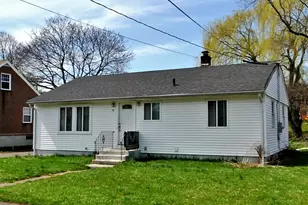 55 Peacock Dr, Meriden, CT 06451 - Photo 1