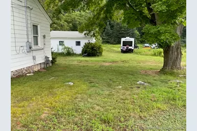 848 New Haven Road, Naugatuck, CT 06770 - Photo 6