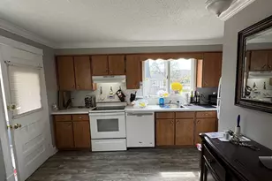 856 New Haven Rd, Naugatuck, CT 06770 - Photo 10