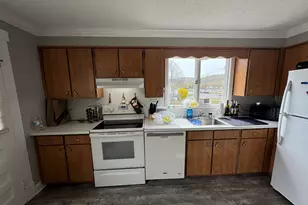 856 New Haven Rd, Naugatuck, CT 06770 - Photo 14