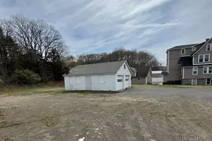 856 New Haven Rd, Naugatuck, CT 06770 - Photo 20