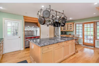 49 Great Ring Road, Newtown, CT 06482 - Photo 10