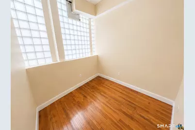 105 Bank Street #1D, Waterbury, CT 06702 - Photo 6