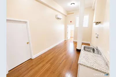 105 Bank Street #1D, Waterbury, CT 06702 - Photo 4
