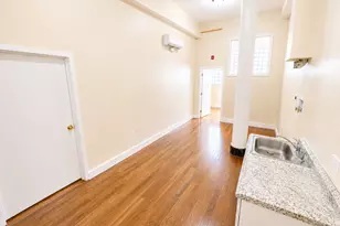 105 Bank St, Waterbury, CT 06702 - Photo 4