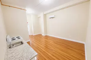 105 Bank St, Waterbury, CT 06702 - Photo 4