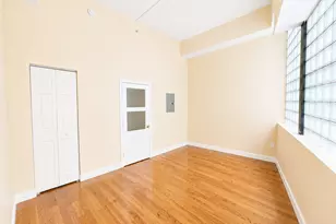 105 Bank St, Waterbury, CT 06702 - Photo 8