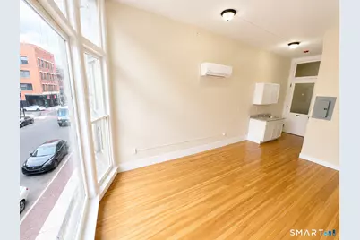 105 Bank Street #2A, Waterbury, CT 06702 - Photo 2