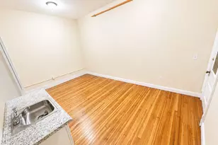 105 Bank St, Waterbury, CT 06702 - Photo 4