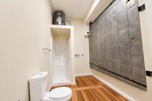 105 Bank St, Waterbury, CT 06702 - Photo 6