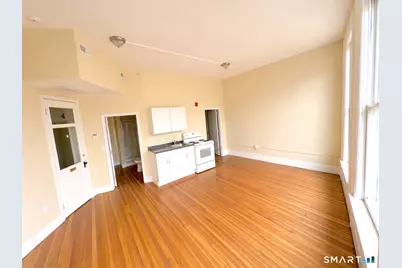 105 Bank Street #2E, Waterbury, CT 06702 - Photo 6