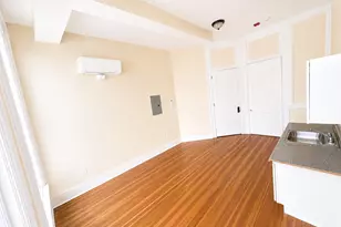 105 Bank St, Waterbury, CT 06702 - Photo 4