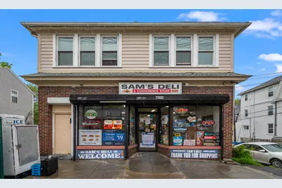 151 Highland Avenue, Waterbury, CT 06708 - Photo 1