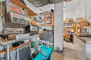 151 Highland Ave, Waterbury, CT 06708 - Photo 16