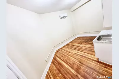 105 Bank Street #3C, Waterbury, CT 06702 - Photo 6