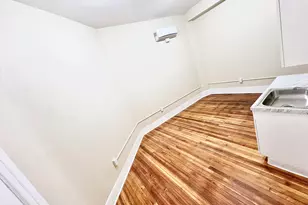 105 Bank St, Waterbury, CT 06702 - Photo 6