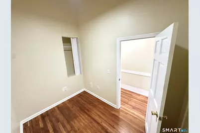 105 Bank Street #4A, Waterbury, CT 06702 - Photo 6
