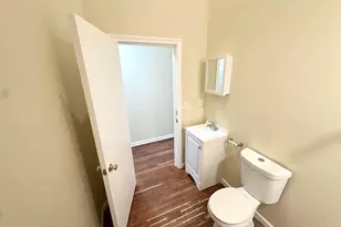 105 Bank St, Waterbury, CT 06702 - Photo 12