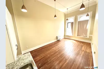 105 Bank Street #4B, Waterbury, CT 06702 - Photo 2