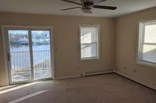 42 Ferris St, Bridgeport, CT 06605 - Photo 8