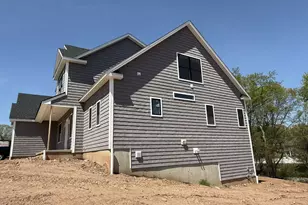 23 Melrose Dr, Cheshire, CT 06410 - Photo 4