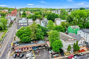 915 S Main St, Waterbury, CT 06706 - Photo 2