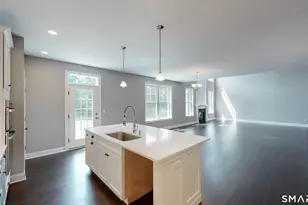 18 Twin Valley Rd, East Lyme, CT 06333 - Photo 10