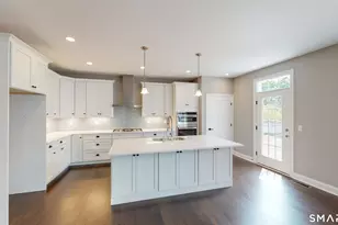 2 Twin Valley Rd, East Lyme, CT 06333 - Photo 8