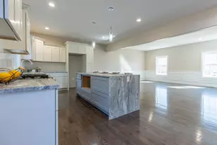 2 Stratton Farms Rd, Suffield, CT 06093 - Photo 8