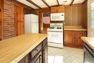 47 E Main St, Salisbury, CT 06068 - Photo 14