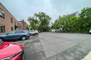 609 Farmington Ave, Hartford, CT 06105 - Photo 2